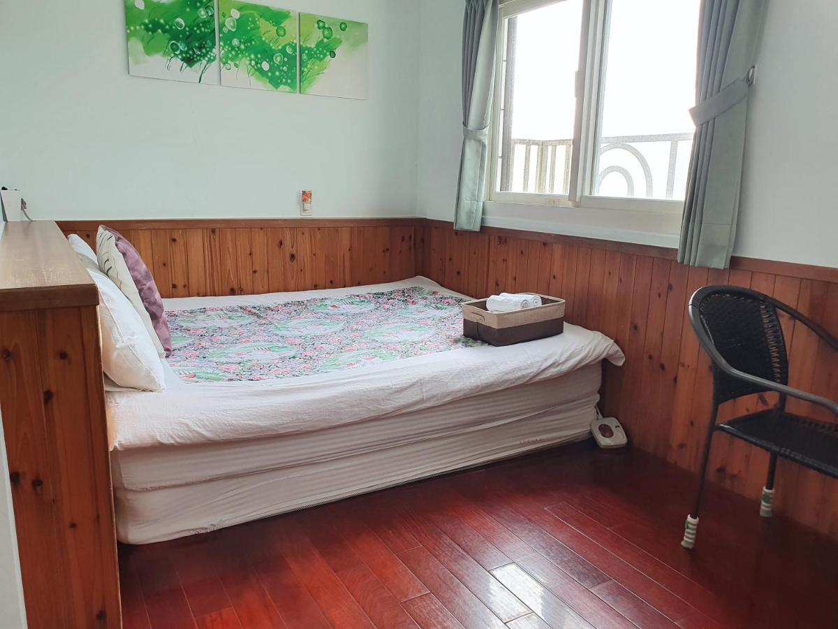 Ching Yue B&B Цзюфэнь Экстерьер фото